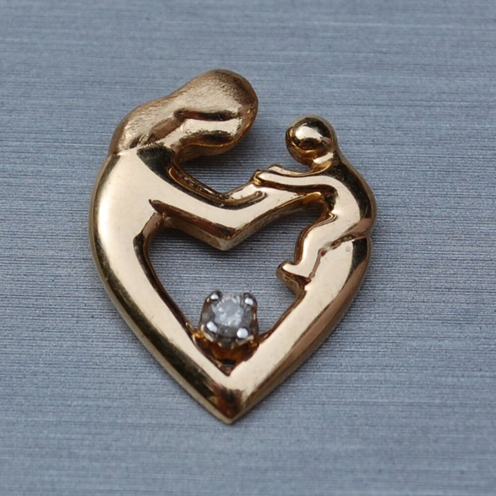 14k Yellow Gold Mother & Child Heart-Shaped Pendant With Diamond Accent